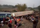 ಹಳಿ ತಪ್ಪಿದ ರೈಲು ; ಮೂವರ ಸಾವು,ಹಲವರಿಗೆ ಗಾಯ