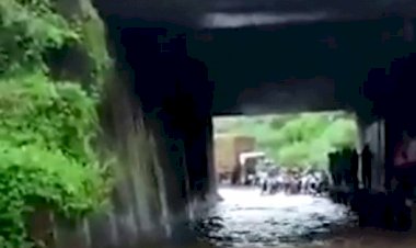 ಅಳ್ನಾವರ: ಮಳೆಗೆ ರಸ್ತೆ ಬಂದ.ಕೆಲಕಾಲ ಉದ್ವಿಗ್ನ ಪರಿಸ್ಥಿತಿ ನಿರ್ಮಾಣ.