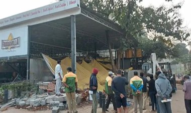 ಫುಡ್ ವಿಲ್ಲಾ ಕಂಪೌಂಡ್ ತೆರವುಗೊಳಿಸಿದ ಮಹಾನಗರ ಪಾಲಿಕೆ