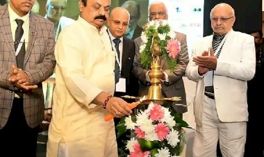 ಬೆಂಗಳೂರು: ಅಂಡರ್‌ಗ್ರೌಂಡಿಂಗ್ ಕನ್ಸ್‌ಟ್ರಕ್ಷನ್ ನಿರ್ಮಾಣ ಸಮ್ಮೇಳನಕ್ಕೆ ಸಿಎಂ ಚಾಲನೆ