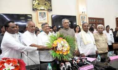 ಮೇಲ್ಮನೆಗೆ ನೂತನವಾಗಿ ಆಯ್ಕೆಯಾದ ಜಗದೀಶ್ ಶೆಟ್ಟರ್ ಸೇರಿ ಮೂವರು ಶಾಸಕರಿಂದ ಪ್ರಮಾಣ ವಚನ