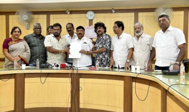 ಸಿನಿಮಾ ಕಾರ್ಮಿಕರಿಗಾಗಿ ಹೊಸ ವೇತನ ಜಾರಿ - ಸಿನಿ ಕಾರ್ಮಿಕರ ಪರ ನಿಂತ ಚಿತ್ರರಂಗ