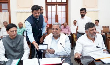 ಪ್ರಗತಿ ಮೊಬೈಲ್ ಅಪ್ಲಿಕೇಶನ್ಗೆ ಚಾಲನೆ ನೀಡಿದ ಮುಖ್ಯಮಂತ್ರಿ ಸಿದ್ದರಾಮಯ್ಯ