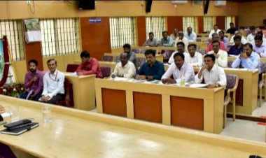 ಹೆಚ್ಚುತ್ತಿರುವ ತಾಪಮಾನ : ಕುಡಿಯುವ ನೀರು, ಮೇವು ಲಭ್ಯತೆ ಬಗ್ಗೆ ಜಾಗೃತಿ ಮೂಡಿಸಿ ಎಂದ ಡಿಸಿ