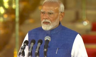 Breaking News: 3ನೇ ಬಾರಿಗೆ ಪ್ರಧಾನಿಯಾಗಿ ಪ್ರಮಾಣ ವಚನ ಸ್ವೀಕರಿಸಿದ ನರೇಂದ್ರ ಮೋದಿ