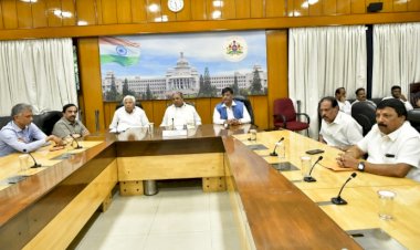 ಬೆಂಗಳೂರು : 3 ವರ್ಷಗಳ ಒಳಗಾಗಿ ಚಿತ್ರನಗರಿ ನಿರ್ಮಾಣ ಕಾಮಗಾರಿಯನ್ನು ಪೂರ್ಣಗೊಳಿಸಲು ಸಿಎಂ ಸೂಚನೆ