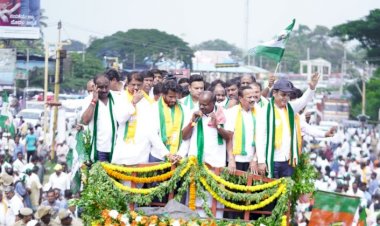 ಬೆಂಗಳೂರು : ಚನ್ನಪಟ್ಟಣ ಗೆಲುವಿಗಾಗಿ ಬಿಜೆಪಿ ಕಚೇರಿಯಲ್ಲಿಂದು ಮೈತ್ರಿ ನಾಯಕರ ಮಹತ್ವದ ಸಭೆ