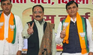 ದೆಹಲಿ ವಿಧಾನಸಭಾ ಚುನಾವಣೆಗೆ ಮುನ್ನ ಇಬ್ಬರು ಎಎಪಿ ಕೌನ್ಸಿಲರ್‌ಗಳು ಬಿಜೆಪಿಗೆ ಸೇರ್ಪಡೆ