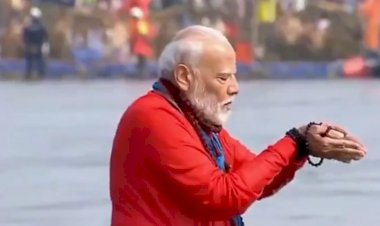 ಪ್ರಧಾನಿ ಮೋದಿ ಮಹಾ ಕುಂಭಮೇಳದಲ್ಲಿ ಪವಿತ್ರ ಸ್ನಾನ