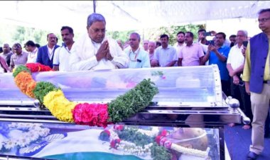 ಇಸ್ರೋ ಮಾಜಿ ಅಧ್ಯಕ್ಷ ಡಾ ಕೆ ಕಸ್ತೂರಿ ರಂಗನ್ ಪಾರ್ಥಿವ ಶರೀರಕ್ಕೆ ನಮನ ಸಲ್ಲಿಸಿದ ಸಿಎಂ