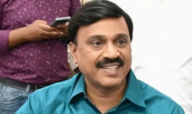 ಶಾಸಕ ಸ್ಥಾನ ಮರಳಿ ಪಡೆದ ಗಾಲಿ ಜನಾರ್ದನ ರೆಡ್ಡಿ