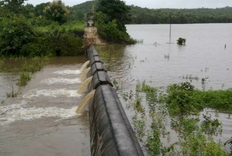 ಕಲಘಟಗಿ:ತುಂಬಿದ ತುಮರಿಕೊಪ್ಪ ಬೆಣಚಿ ಕೆರೆ