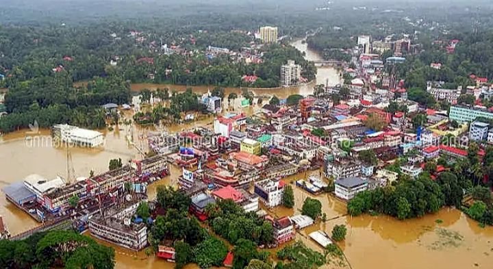 ಕೇರಳದಲ್ಲಿ ಭೀಕರ ಪ್ರವಾಹ: ಸಾವಿನ ಸಂಖ್ಯೆ 35ಕ್ಕೆ ಏರಿಕೆ