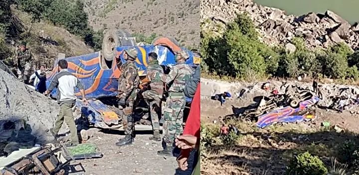 ಪ್ರಪಾತಕ್ಕೆ ಉರುಳಿದ ಬಸ್ 8 ಜನ ಸಾವು