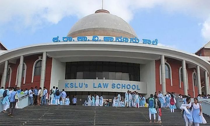 ಧಾರವಾಡ: ಹೈಕೋರ್ಟ್‌ನಲ್ಲಿ ಗೆದ್ದ ಕಾನೂನು ವಿದ್ಯಾರ್ಥಿಗಳು- ಪರೀಕ್ಷೆ ರದ್ದು