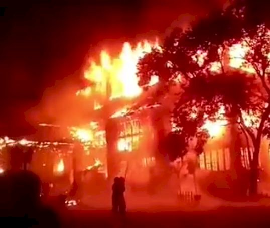 ಹೈದರಾಬಾದ್: ಭಾರೀ ಅಗ್ನಿ ಅವಘಡ; ಸುಟ್ಟು ಭಸ್ಮವಾದ ಸಿಕಂದರಾಬಾದ್ ಕ್ಲಬ್, 40 ಕೋಟಿ ರೂ. ನಷ್ಟ