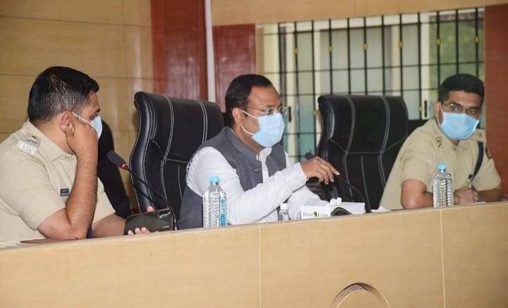 ಧಾರವಾಡ: ಎಸ್‌ಸಿ, ಎಸ್‌ಟಿ ಜನರ ಮೇಲಿನ ದೌರ್ಜನ್ಯ ತಡೆಗೆ ಡಿಸಿ ಸೂಚನೆ