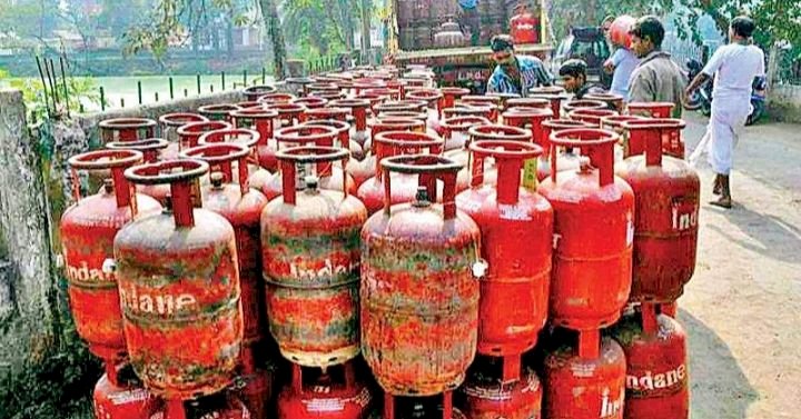 ಎಲ್‌ಪಿಜಿ ಗ್ಯಾಸ್ ಮತ್ತಷ್ಟು ದುಬಾರಿ.!