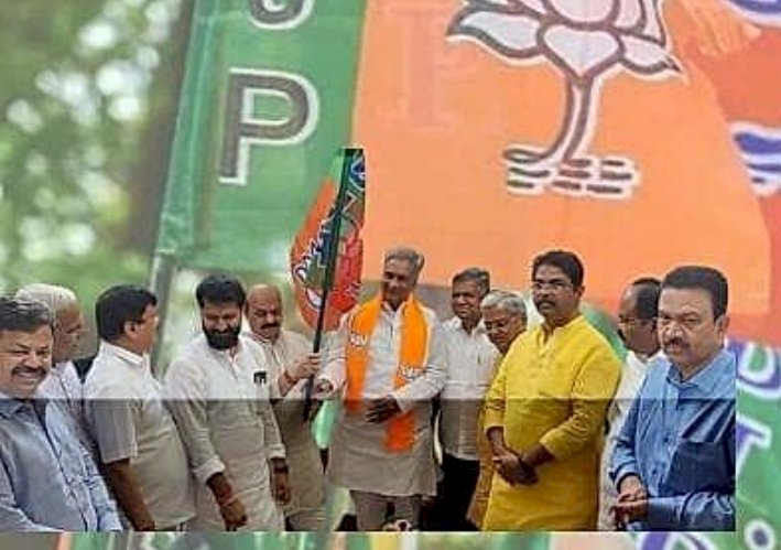 ದಳ ಬಿಟ್ಟು ಕಮಲ ಹಿಡಿದ ಹೊರಟ್ಟಿ : ಅಧಿಕೃತವಾಗಿ ಬಿಜೆಪಿಗೆ ಎಂಟ್ರಿ