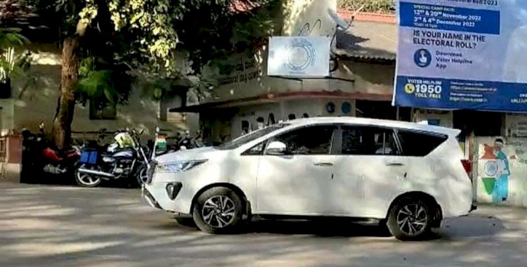 ಧಾರವಾಡಕ್ಕೆ ಆಗಮಿಸಿದ ರಾಜ್ಯಪಾಲ ಗೆಹ್ಲೋಟ್