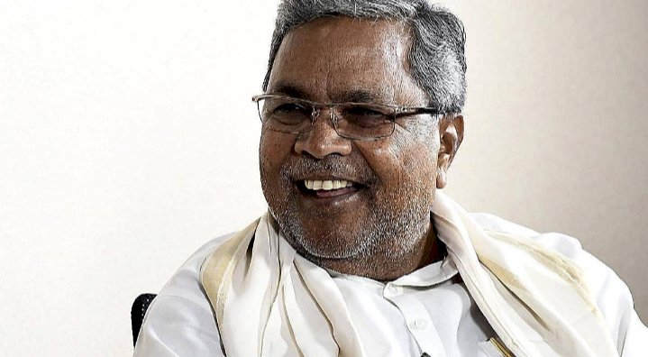 ಸರ್ಕಾರಿ ಕಚೇರಿಗಳಲ್ಲಿ ಸಂಗೊಳ್ಳಿ ರಾಯಣ್ಣ ಫೋಟೋ ಕಡ್ಡಾಯ - ಮುಖ್ಯಮಂತ್ರಿ ಸಿದ್ದರಾಮಯ್ಯ