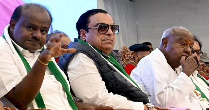 BREAKING : JDS ತುರ್ತು ಸಭೆ - ರಾಜ್ಯಾಧ್ಯಕ್ಷ ಸ್ಥಾನದಿಂದ ಸಿ.ಎಂ.ಇಬ್ರಾಹಿಂ ಉಚ್ಚಾಟನೆ