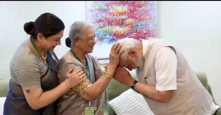 ಖುಷ್ಬೂ ಅತ್ತೆಯಿಂದ ಆಶೀರ್ವಾದ ಪಡೆದ ನಮೋ : ಕನಸು ನನಸಾಗಿದೆ ಎಂದ ನಟಿ