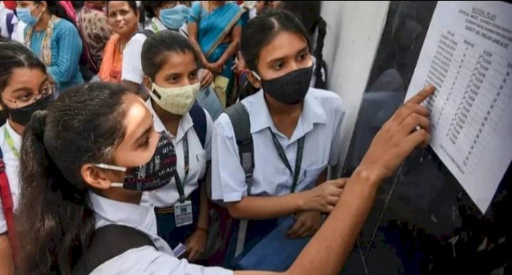 ಎಸ್‌ಎಸ್‌ಎಲ್‌ಸಿ ಪರೀಕ್ಷೆಯಲ್ಲಿ ವಿದ್ಯಾಕಾಶಿ ಧಾರವಾಡಕ್ಕೆ 22ನೇ ಸ್ಥಾನ