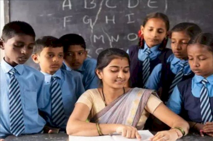 ರಾಜ್ಯದ ಪ್ರೌಢಶಾಲೆ ಶಿಕ್ಷಕರ ಬೇಸಿಗೆ ರಜೆಗೆ ಕತ್ತರಿ - ಇಂದಿನಿಂದ ವಿಶೇಷ ಕ್ಲಾಸ್ ನಡೆಸಲು ಸೂಚನೆ