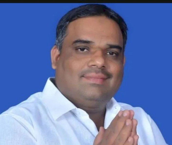 ಶಿಗ್ಗಾವಿಯಲ್ಲಿ ಪಟ್ಟಕ್ಕೇರಿದ ಪಠಾಣ್ : ಅಧಿಕೃತ ಘೋಷಣೆಯೊಂದೆ ಬಾಕಿ