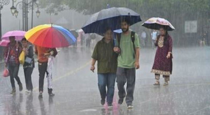 ಚಂಡಮಾರುತ ಎಫೆಕ್ಟ್ : ಬೆಂಗಳೂರು ಸೇರಿ 6 ಜಿಲ್ಲೆಗಳಿಗೆ ಮಳೆ ಮುನ್ಸೂಚನೆ