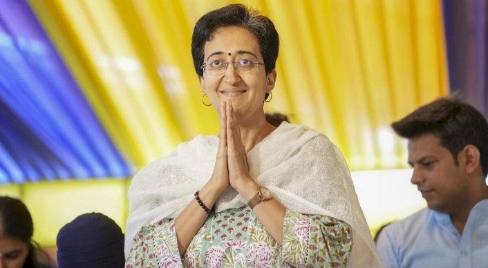 BREAKING : ಅತಿಶಿಗೆ ಗೆಲುವು