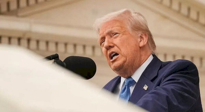 ಕ್ಲಾಸ್‌ ತಪ್ಪಿಸಿದರೆ ವೀಸಾ ಕ್ಯಾನ್ಸಲ್‌ ವಿದೇಶಿ ವಿದ್ಯಾರ್ಥಿಗಳಿಗೆ ಟ್ರಂಪ್‌ ವಾರ್ನ್‌