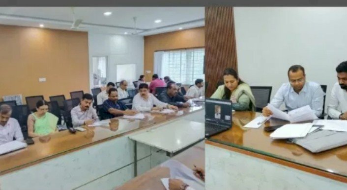 ಬೆಂಗಳೂರು: ಮತದಾರರ ಜಾಗೃತಿ ಹಾಗೂ ಚುನಾವಣಾ ಸಿದ್ಧತೆ ಕುರಿತು ಸಮನ್ವಯ ಸಭೆ